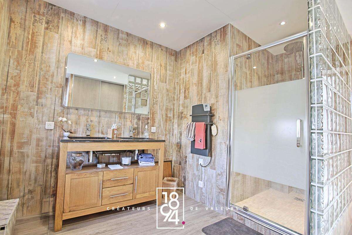 Appartement à TARASCON