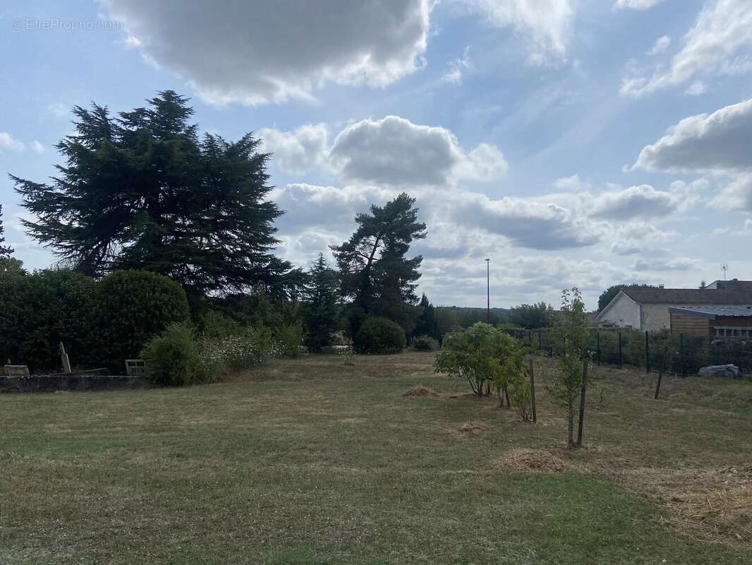 Jolie maison de village de 3 chambres avec piscine et garage - photo 14
