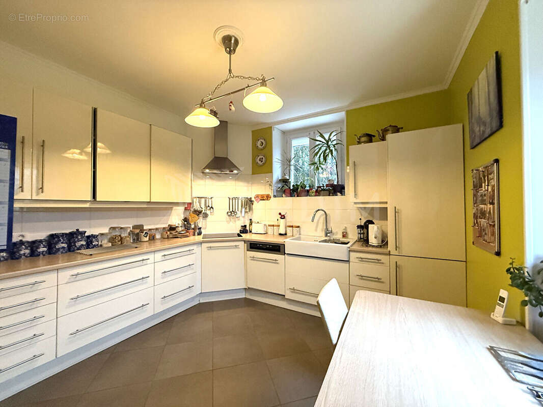 Maison à COSNE-COURS-SUR-LOIRE