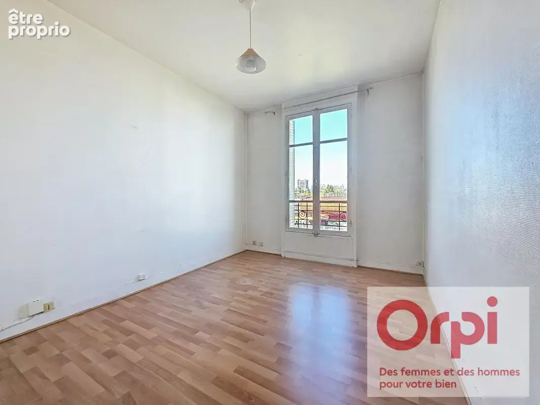 Appartement à ISSY-LES-MOULINEAUX