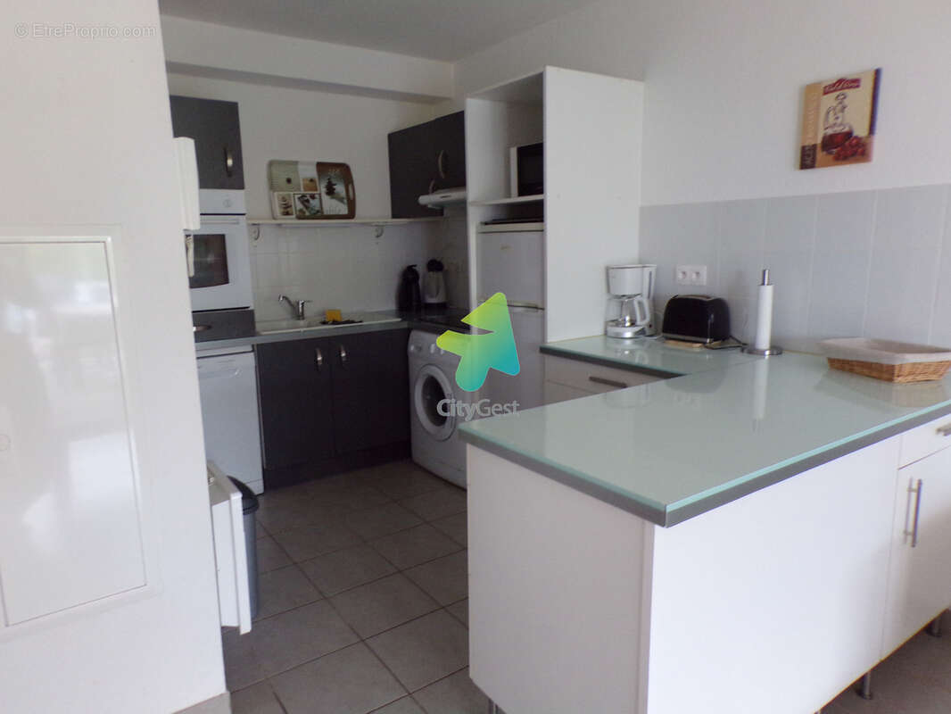 Appartement à FLEURY