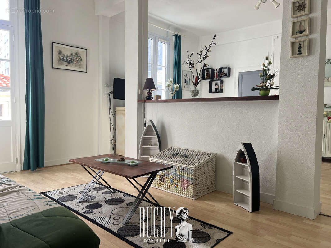 Appartement à LES SABLES-D'OLONNE