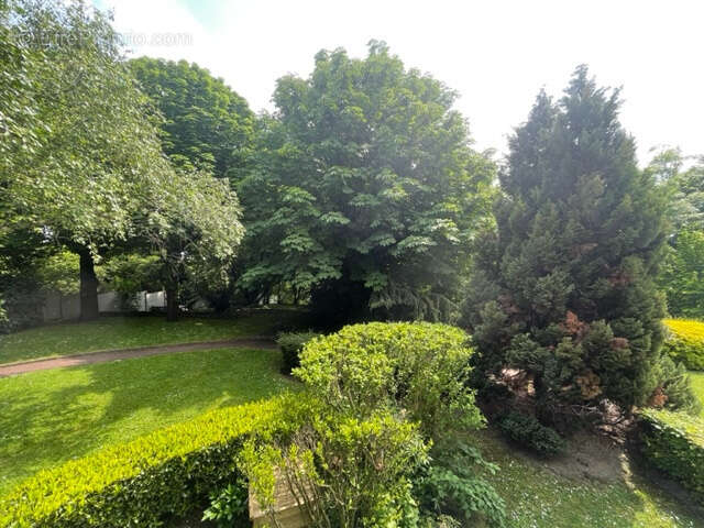 Appartement 2 pieces en bon etat - a vendre - residence avec services - photo 4