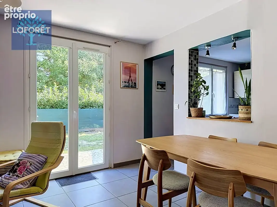 Photo Appartement à Vourles au prix de 359 000€