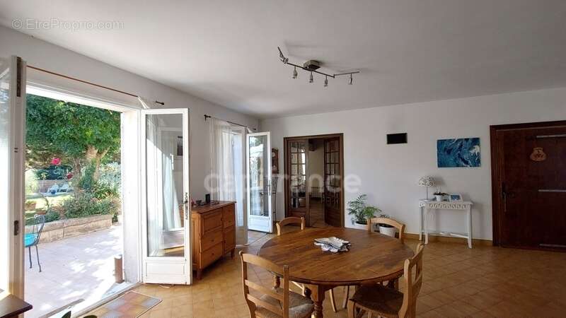 Maison à BARBENTANE