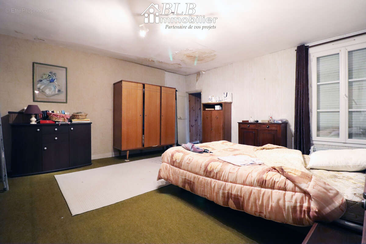 Appartement à LE PERRAY-EN-YVELINES