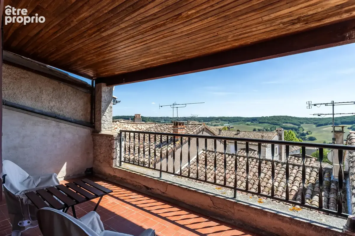 Maison de village en pierre avec jardin-cour et vue - photo 23
