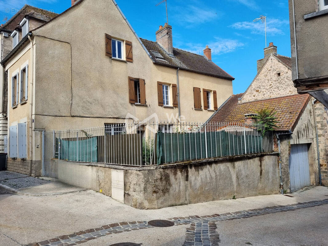 Maison à NOGENT-SUR-SEINE