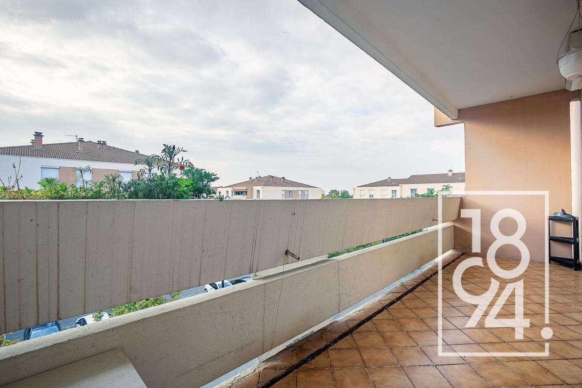 Appartement à VITROLLES