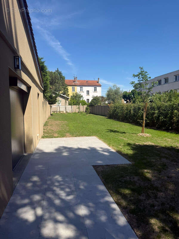 Appartement à LYON-3E