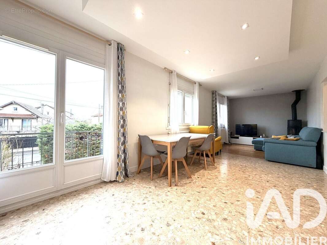 Maison 148 m² à Champs-Sur-Marne  - photo 3