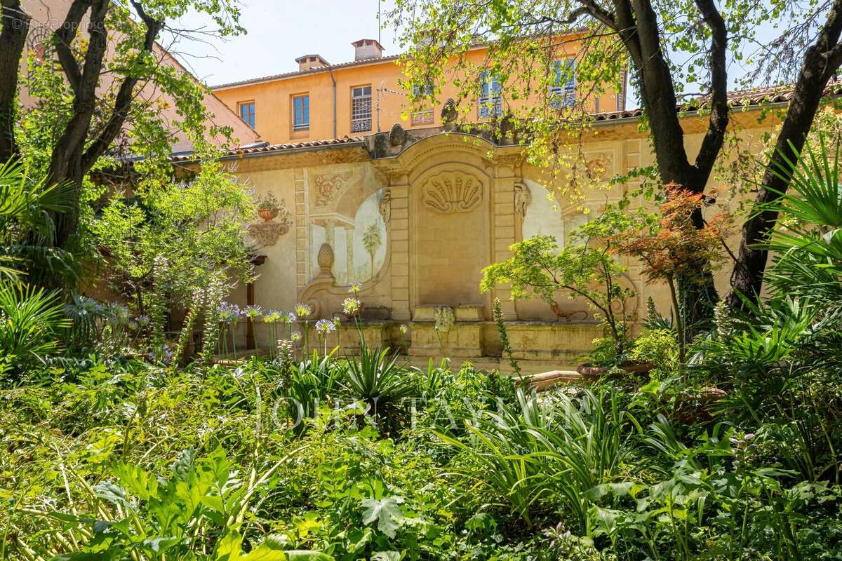 Appartement d'exception avec jardin et piscine au cœur du quartier Mazarin - photo 20