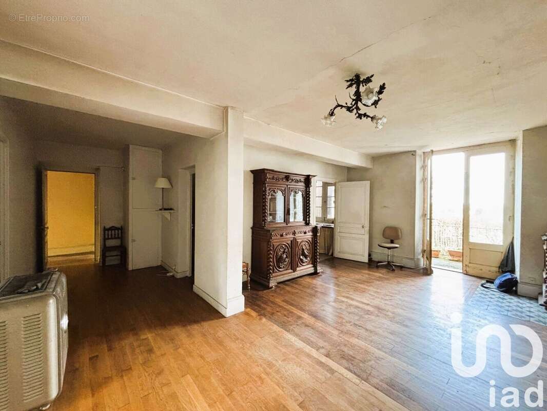 Photo 3 - Appartement à SAINT-GENIX-SUR-GUIERS