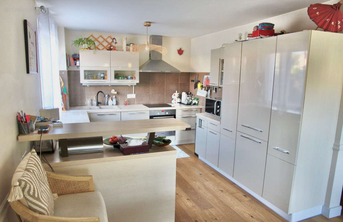 Appartement à ORNEX