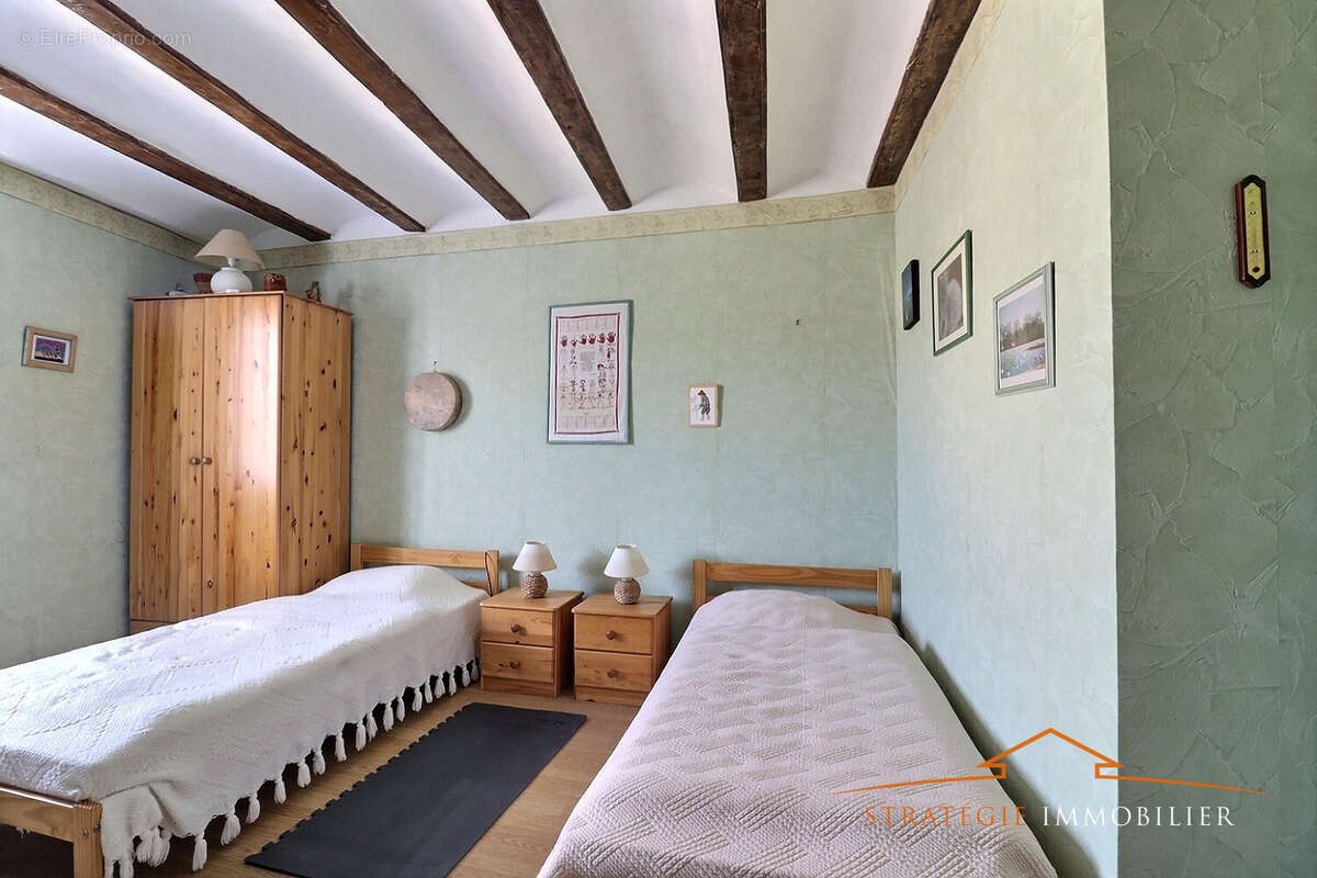 Maison à JULLY-LES-BUXY