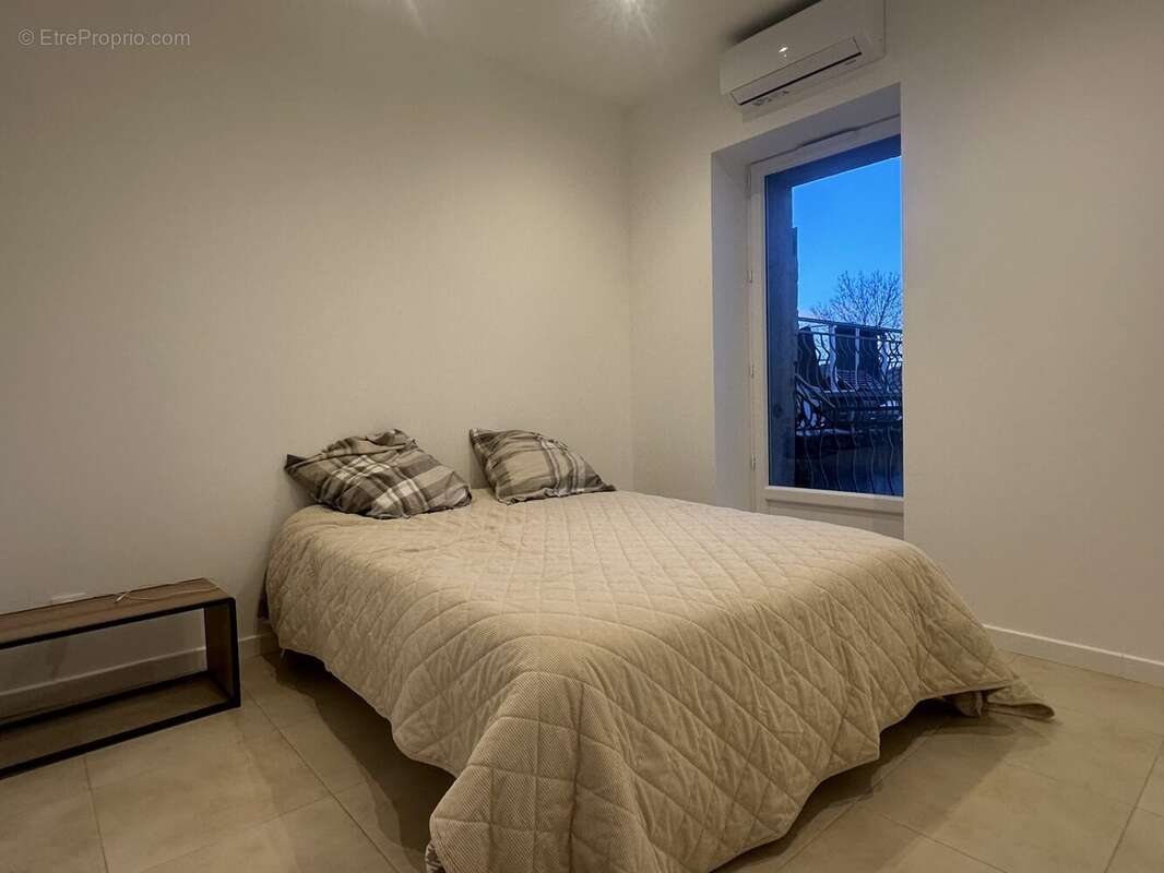 Appartement à SAINT-MAXIMIN-LA-SAINTE-BAUME