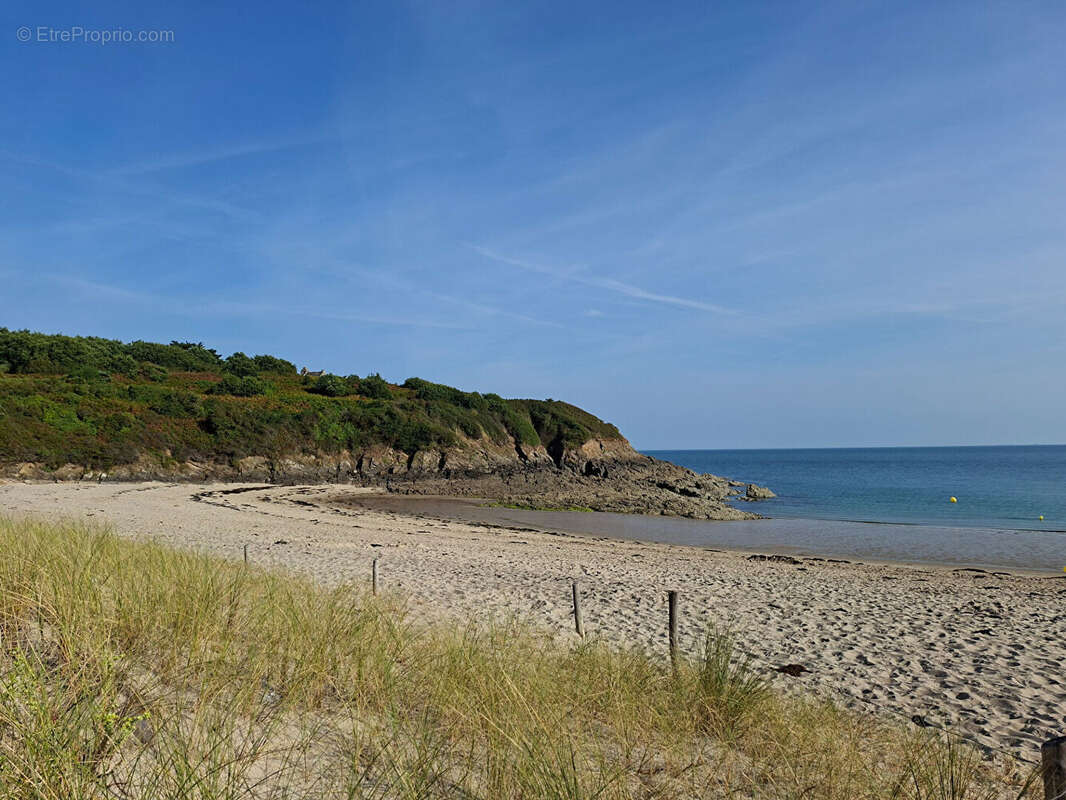 Cancale, Maison de type 5 au pied des plages, grand jardin. - photo 15
