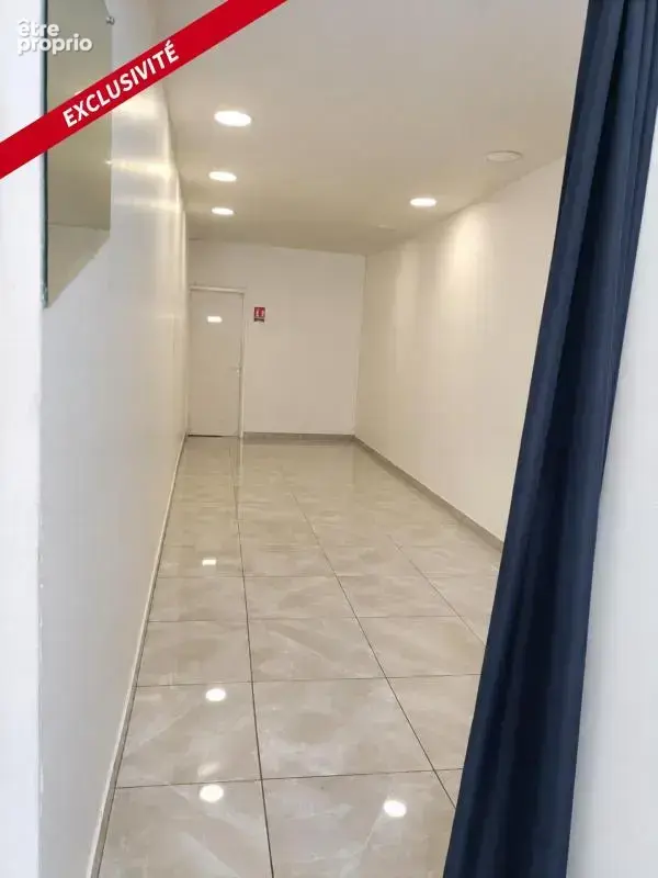 Opportunité à saisir – local commercial 120 m² – marché du canal – parking - photo 8
