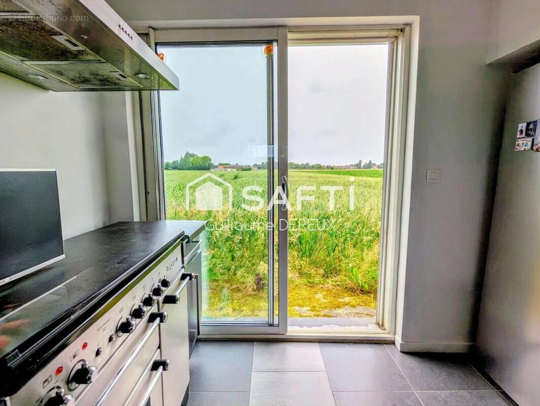 Maison 164 m² à Leers  - photo 6
