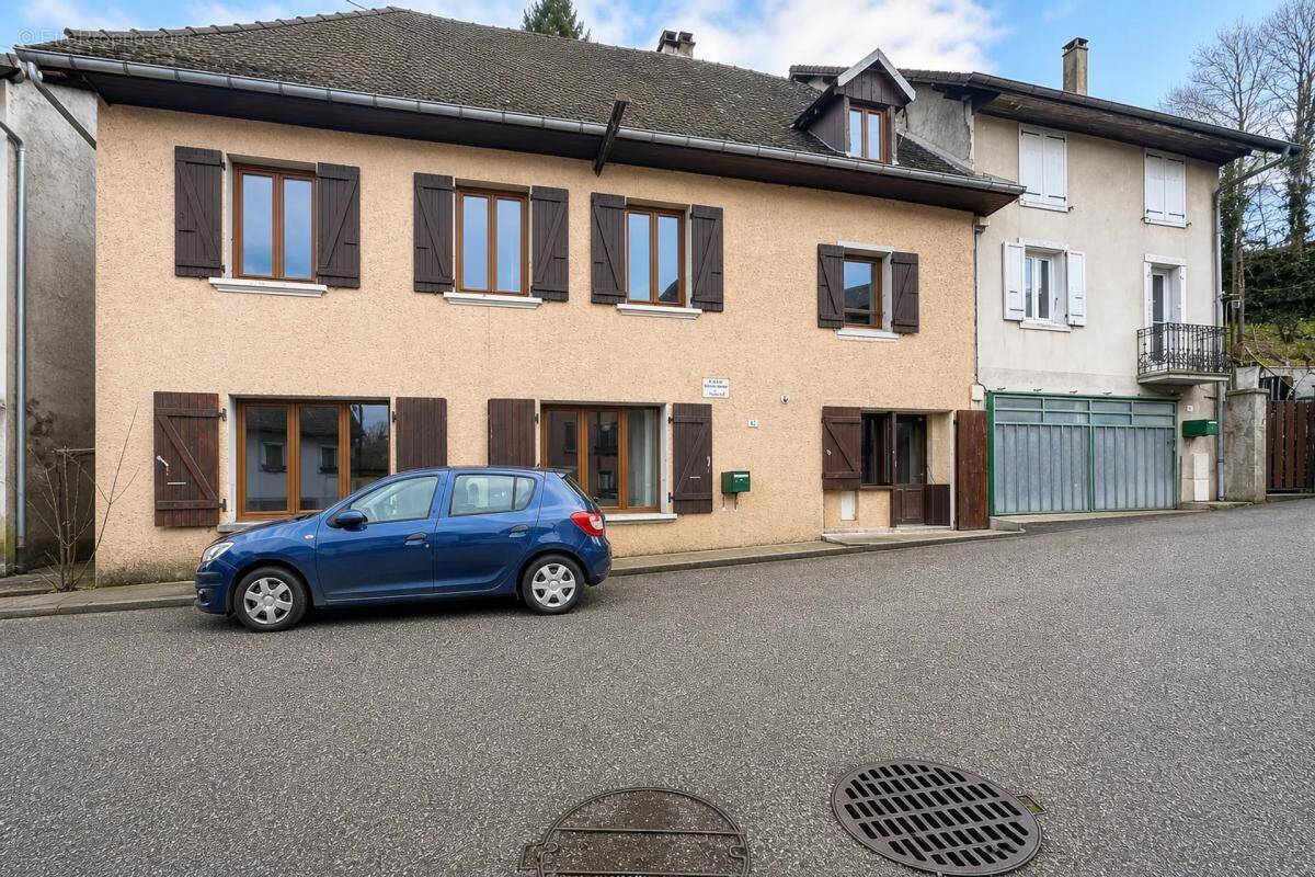 Maison à LE PONT-DE-BEAUVOISIN