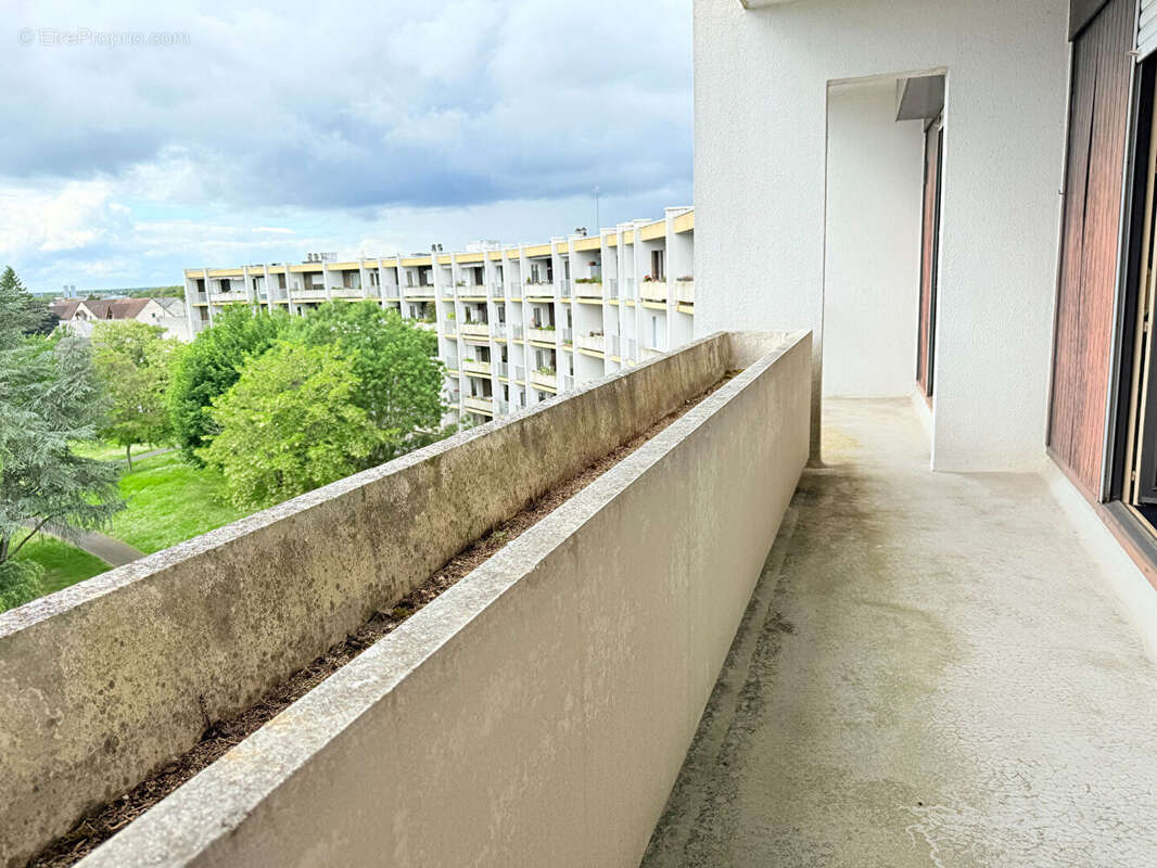 Appartement à LA CHAUSSEE-SAINT-VICTOR