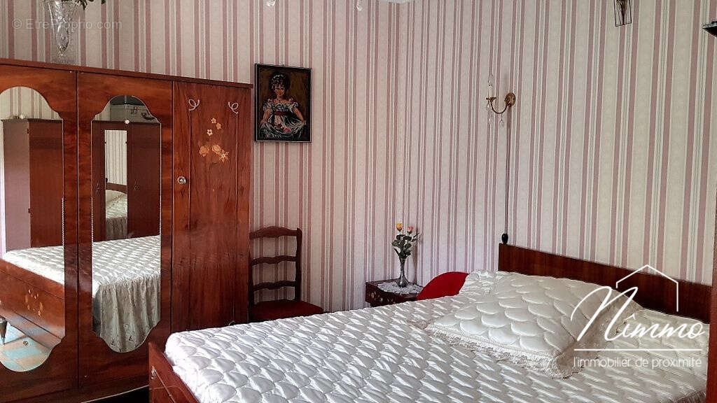 Maison à SAINT-AMBROIX