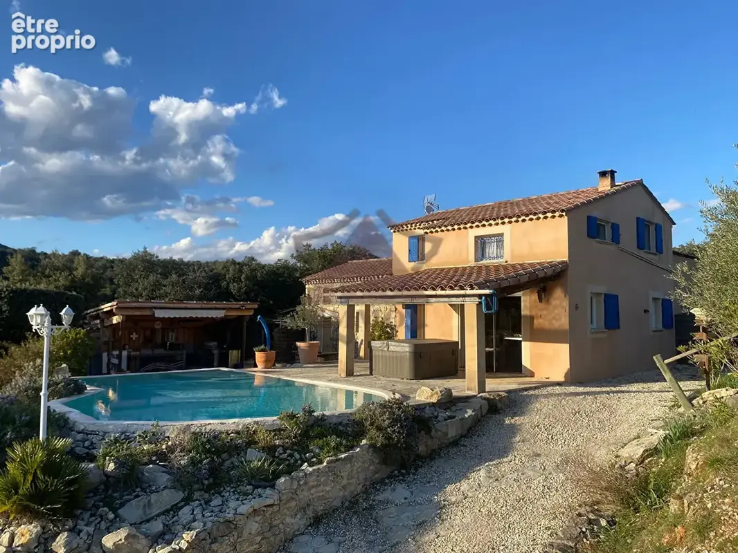 Maison avec gite dans un cadre exeptionnel - photo 2