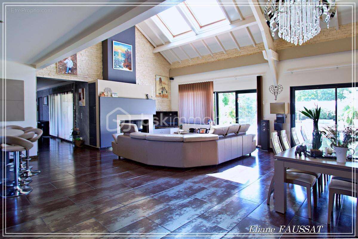 Maison contemporaine d'exception, 235 m² de bien être et d'art de vivre sur 1818 m² de terrain - photo 20