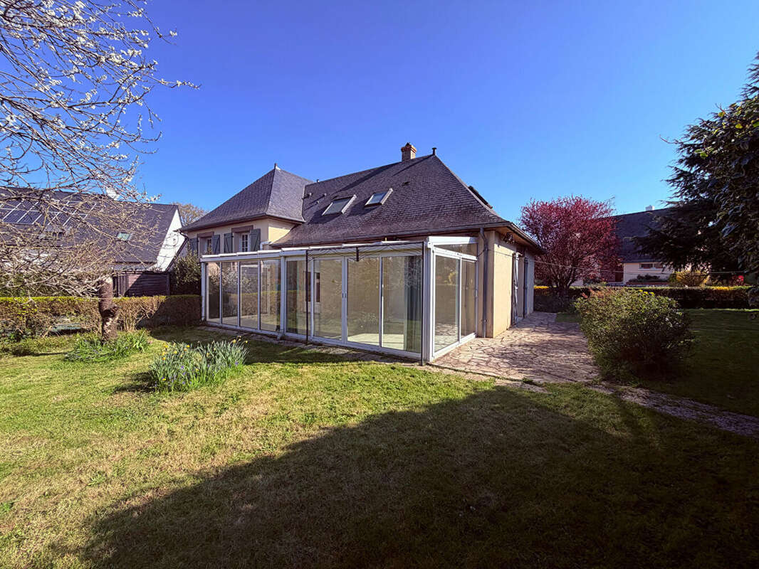 Maison à SAINT-BERTHEVIN