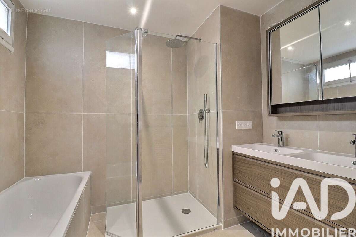 Maison 143 m² à Ozoir-La-Ferriere  - photo 6