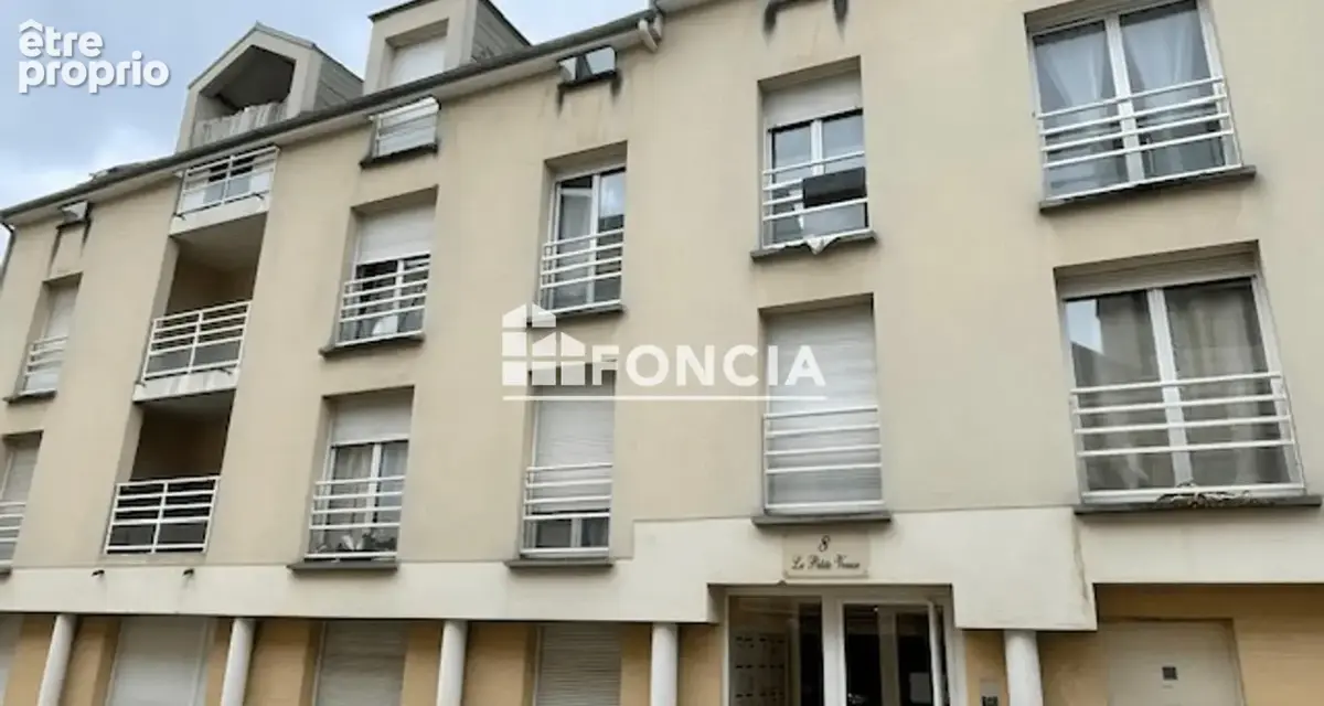F3 à vendre – Balcon et 2 places de parking - photo 2