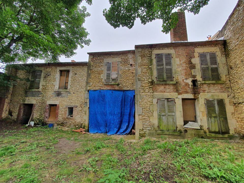 Maison à REUILLY