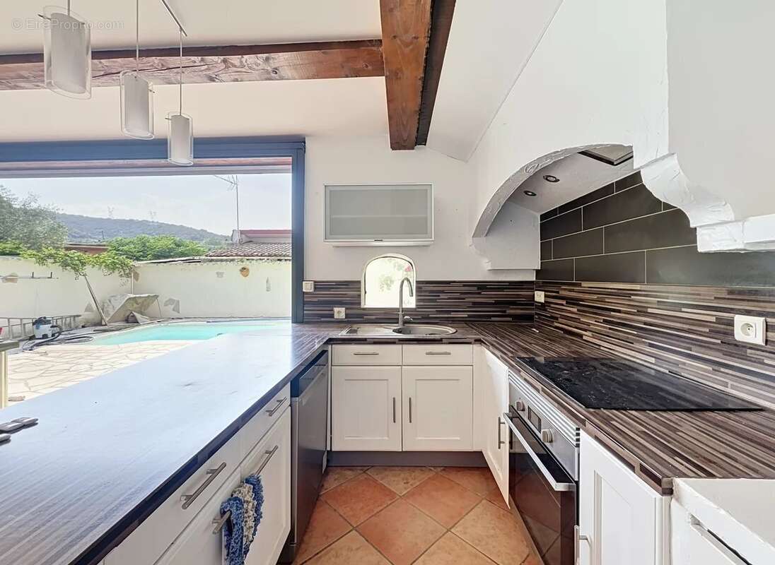 Maison à VILLENEUVE-LOUBET