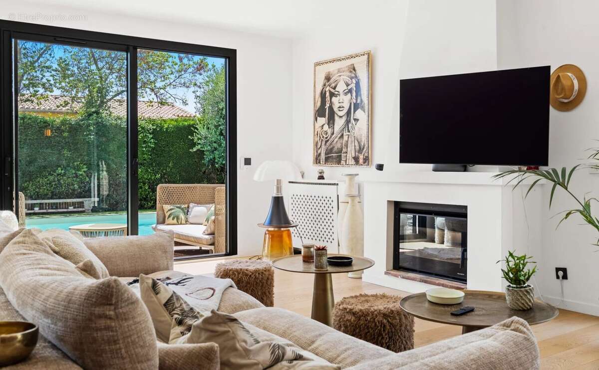 Maison à MOUGINS