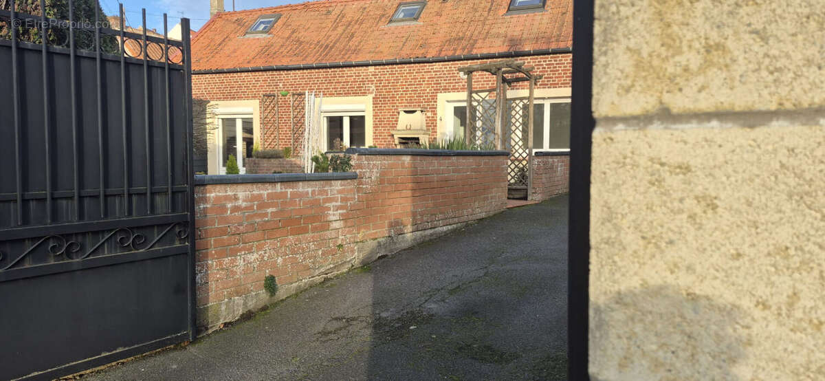 Maison à WARGNIES-LE-GRAND