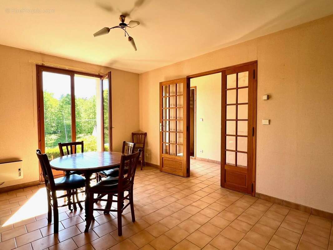 Maison à EZY-SUR-EURE