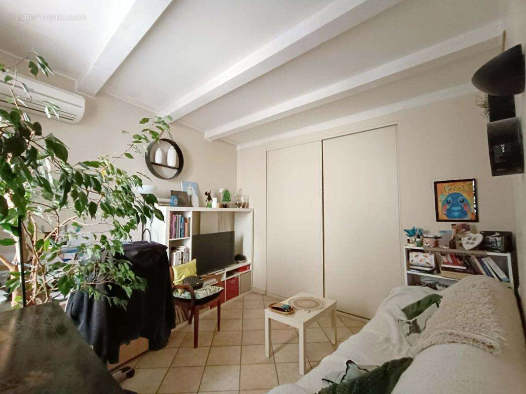 Appartement Duplex Istres 4 pièce(s) Spacieux - photo 3