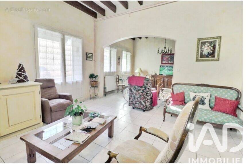 Photo 1 - Maison à EYRAGUES