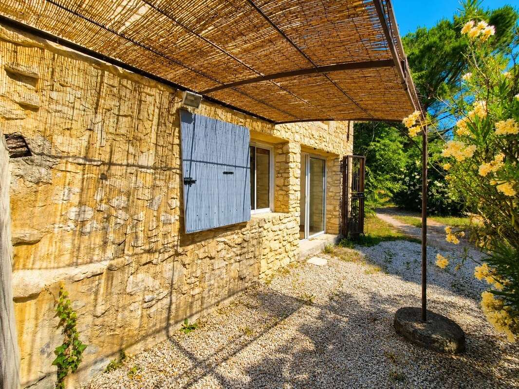 Maison 265 m² à Pernes-Les-Fontaines  - photo 5