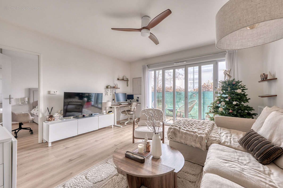 Appartement à TIGERY