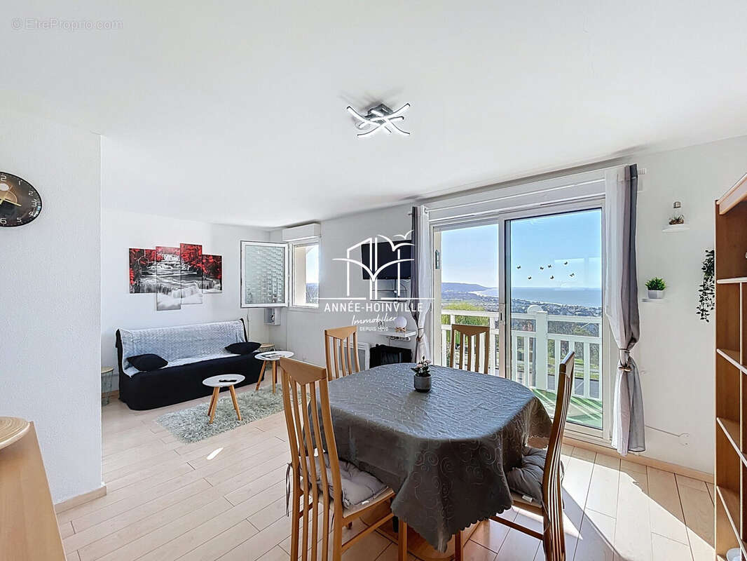 Appartement à BLONVILLE-SUR-MER