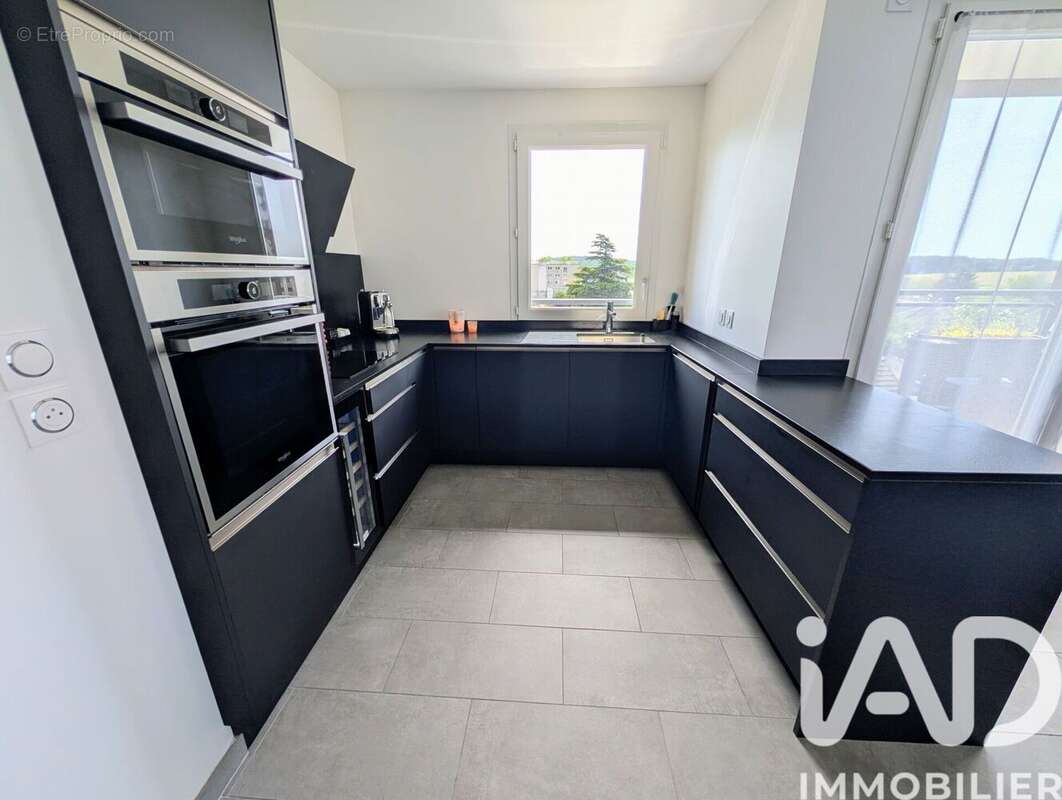 Photo 8 - Appartement à EZANVILLE