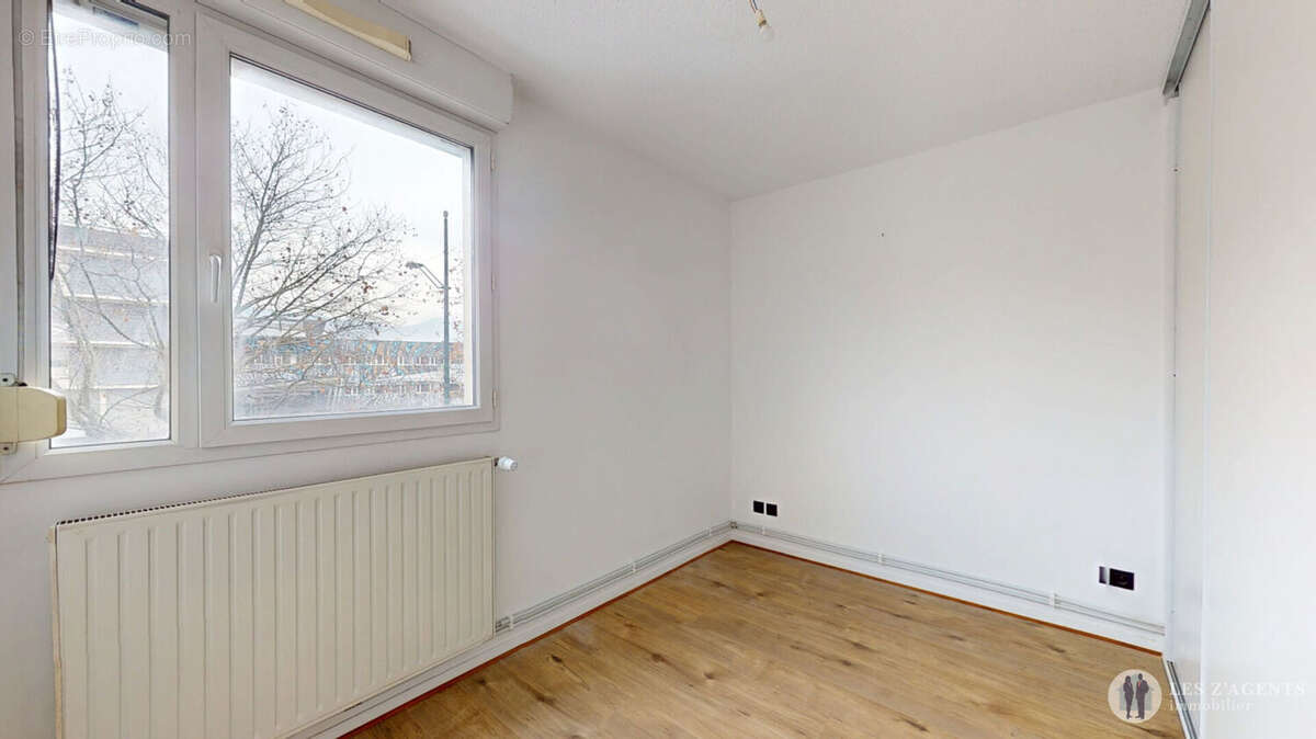 Appartement à ECHIROLLES