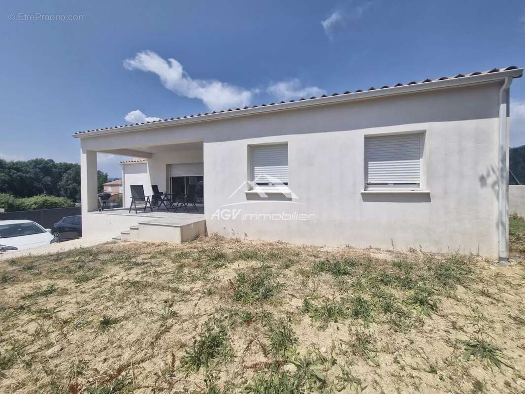 Maison à SAINT-AMBROIX