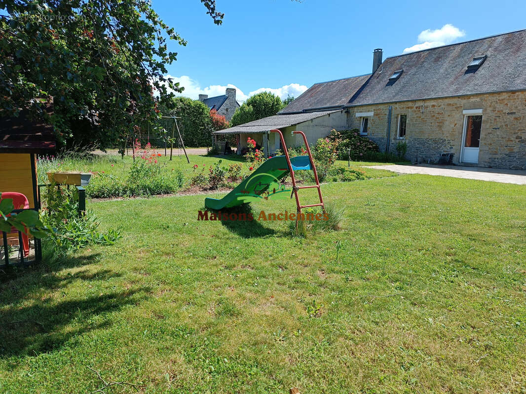 Maison à AVENAY