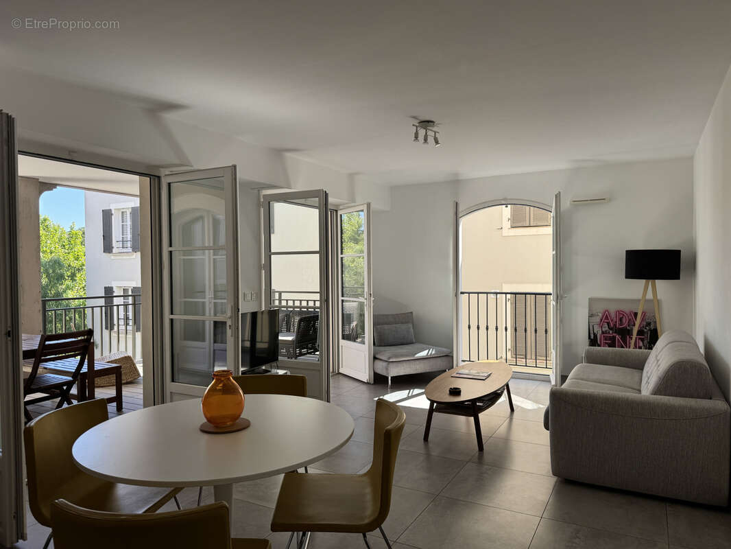 Appartement à SAINT-TROPEZ