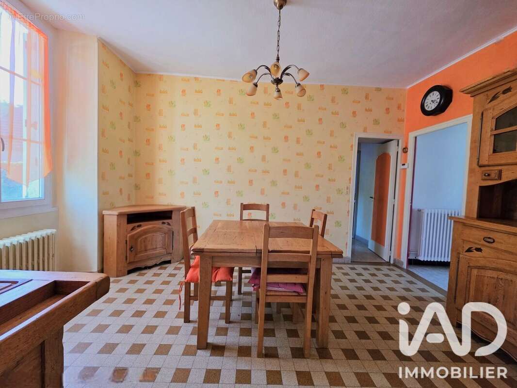 Maison 150 m² à Louville-La-Chenard  - photo 6