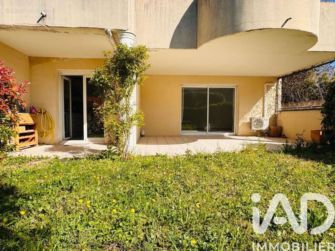Appartement 81 m² à Villeneuve-Les-Avignon  - photo 2