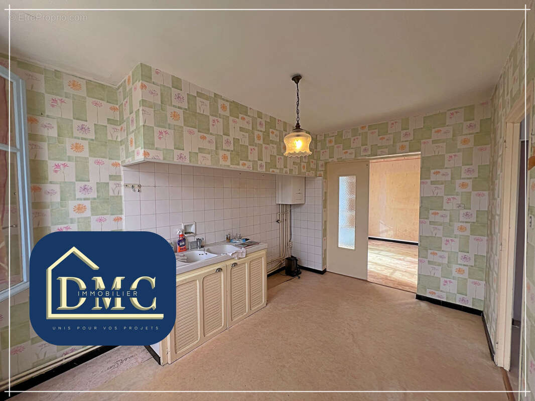 Maison à SAINT-SULPICE-SUR-LEZE