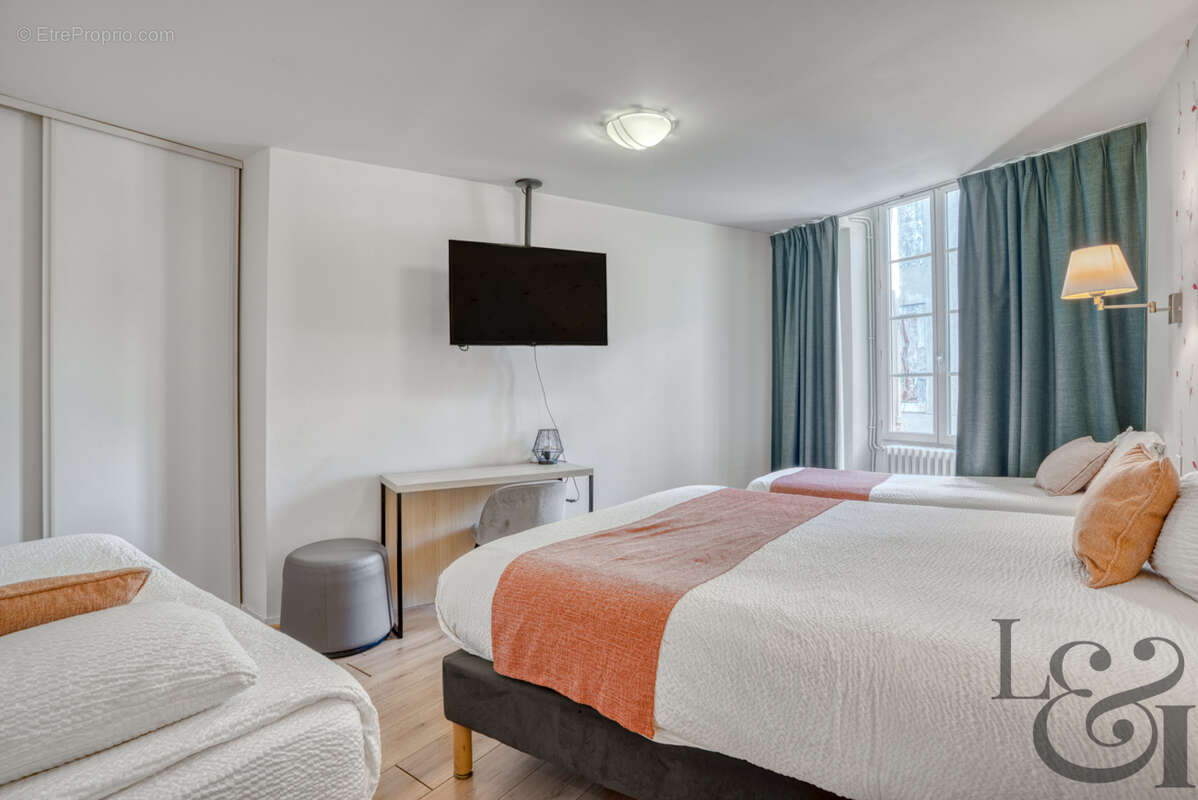 Maison à VILLENEUVE-SUR-LOT